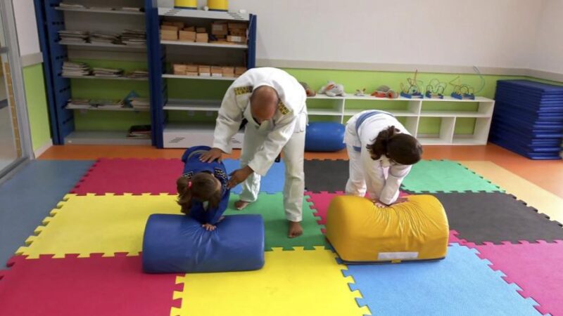 Alunos de 4 e 5 anos vão ter aulas de judô nas escolas de Vila Velha