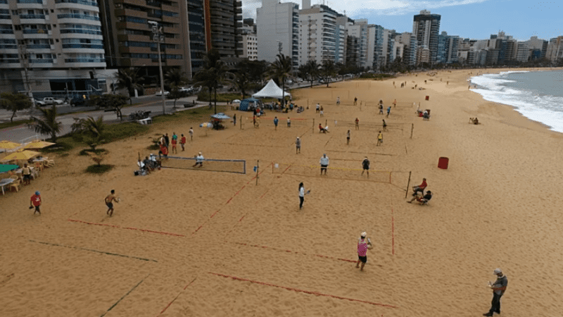 Vila Velha: aulas de beach tennis para alunos da rede municipal começam nesta quarta (13)