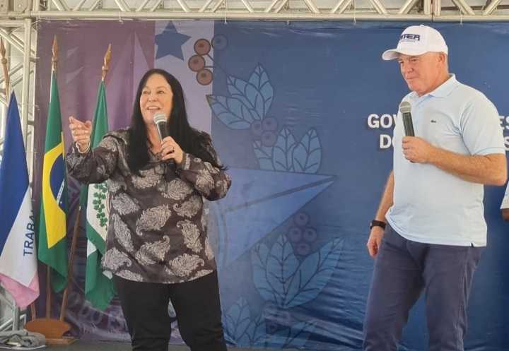 Senadora Rose de Freitas anuncia investimentos para a saúde, educação e infraestrutura em Boa Esperança, São Mateus e Pinheiros