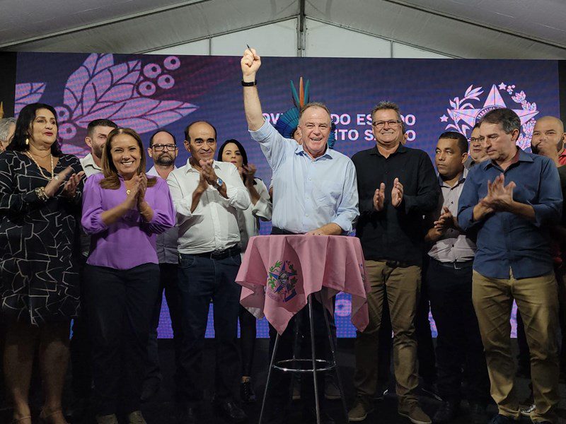 Renato Casagrande anuncia obras de macrodrenagem e conclusão de rodovia em Aracruz