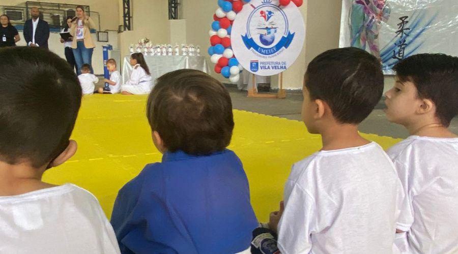 Vila Velha amplia aulas de judô para mais uma escola da rede Municipal