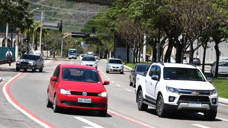 Lei permite parcelamento do IPVA em seis vezes