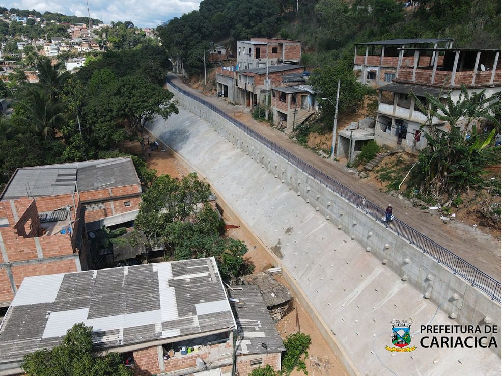 Muro de contenção em Nova Canaã é entregue à população de Cariacica