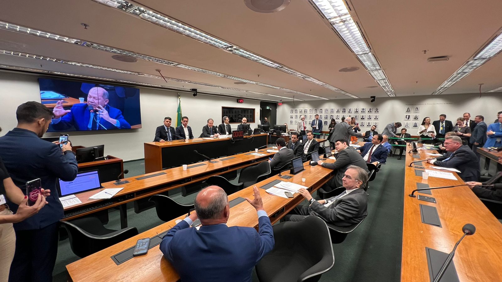 Atingidos pelo desastre de Mariana poderão questionar a Renova em audiência na Ales