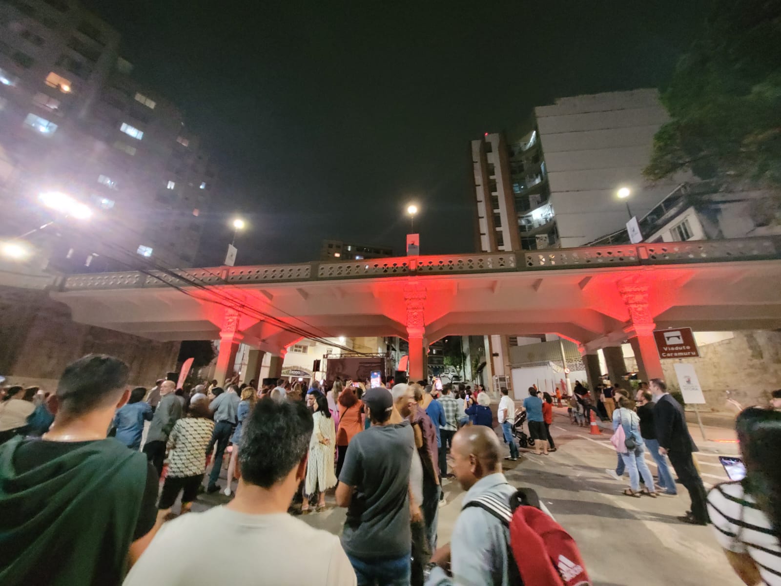 Caramuru em Vitória: Renovação Deslumbrante com Espetáculo, Iluminação Cênica e Piso Centenário