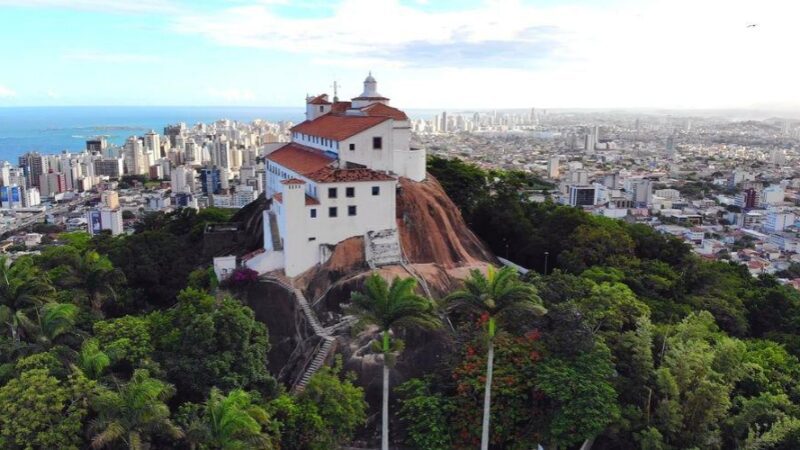 Festa da Penha comemora a Padroeira do Estado no recém-inaugurado Parque da Prainha