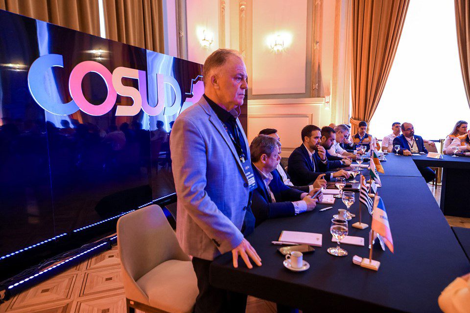 Governadores debatem integração das forças de segurança para combater a violência