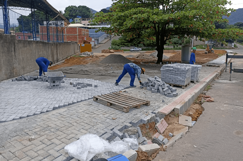 Melhorias seguem em diversos bairros de Cariacica