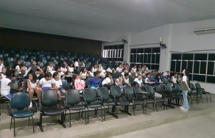Diálogos educativos impulsionam consciência ecológica em alunos da rede municipal