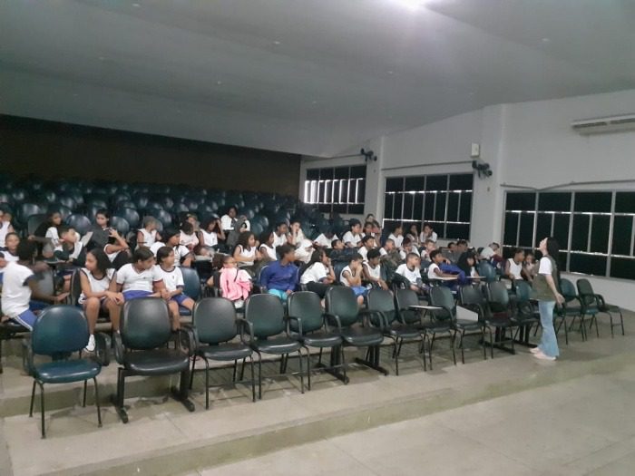 Diálogos educativos impulsionam consciência ecológica em alunos da rede municipal
