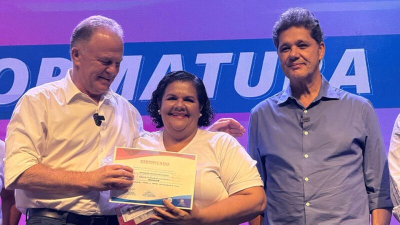 Governo Estado celebra formatura de mais de 4 mil alunos do Qualificar ES na Grande Vitória