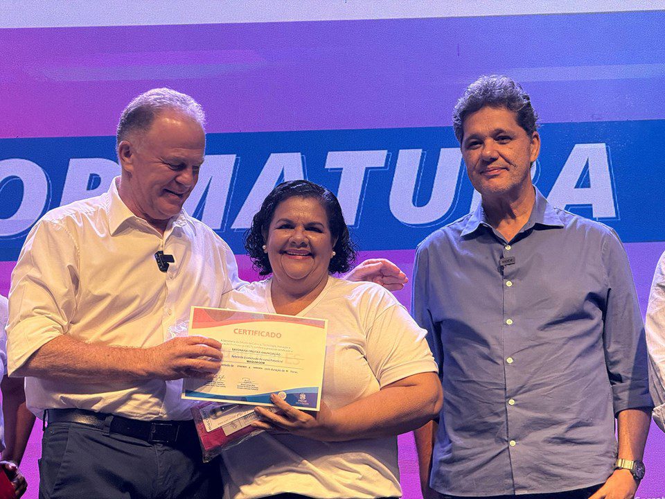 Governo Estado celebra formatura de mais de 4 mil alunos do Qualificar ES na Grande Vitória