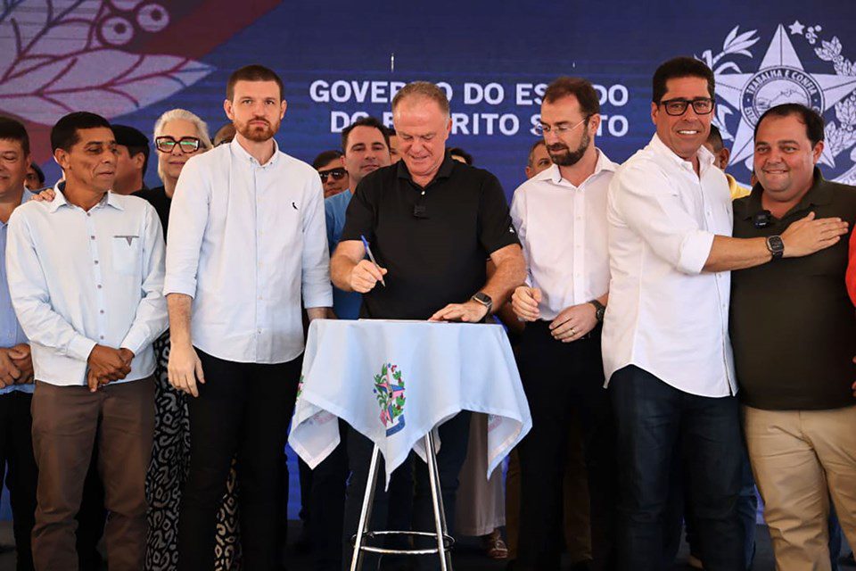 Governo aprova projetos de reurbanização da Orla de Ubu e infraestrutura em Anchieta