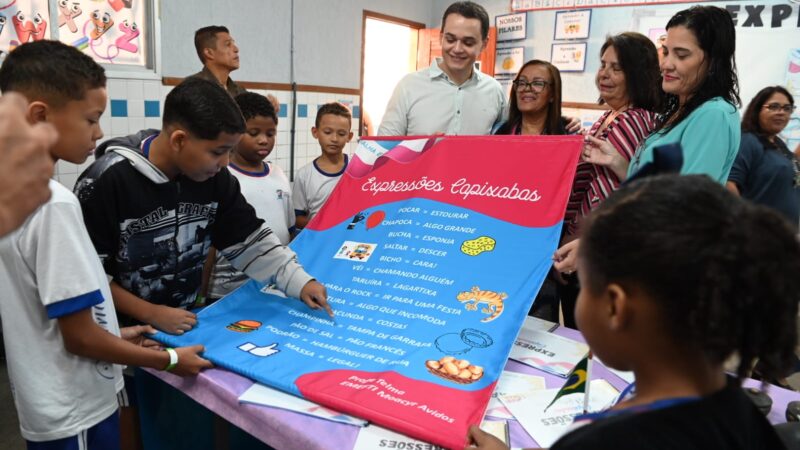 Pazolini participa da apresentação de disciplinas eletivas na EMEF Moacyr Avidos, Ilha do Príncipe