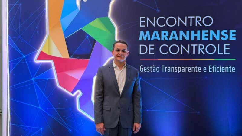 Prefeito Pazolini representa Vitória em fórum sobre controle e governança