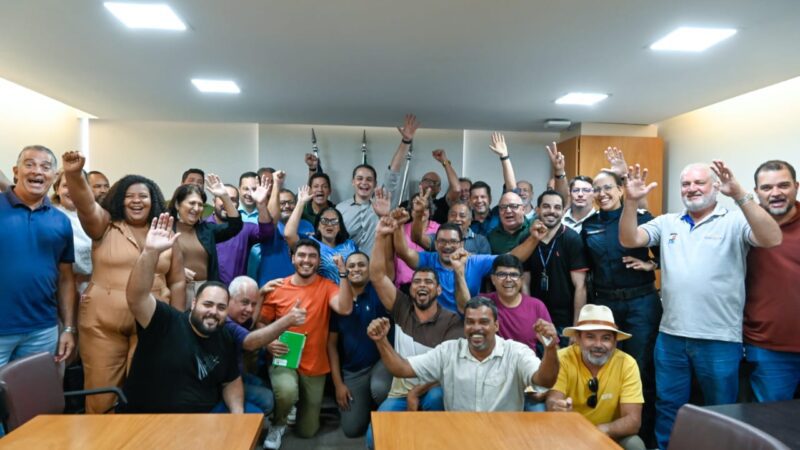 Pazolini se reúne com lideranças comunitárias para alinhamento de ações