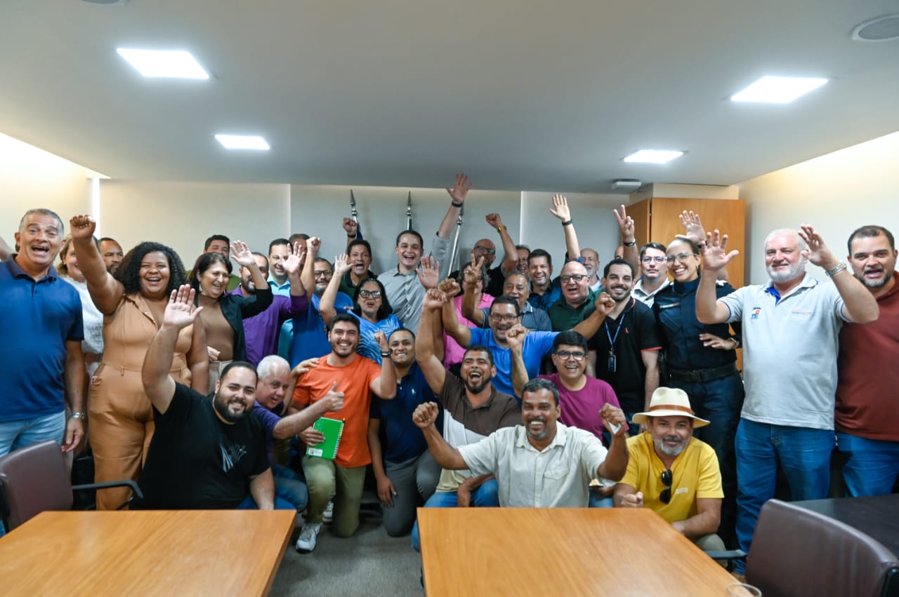 Pazolini se reúne com lideranças comunitárias para alinhamento de ações