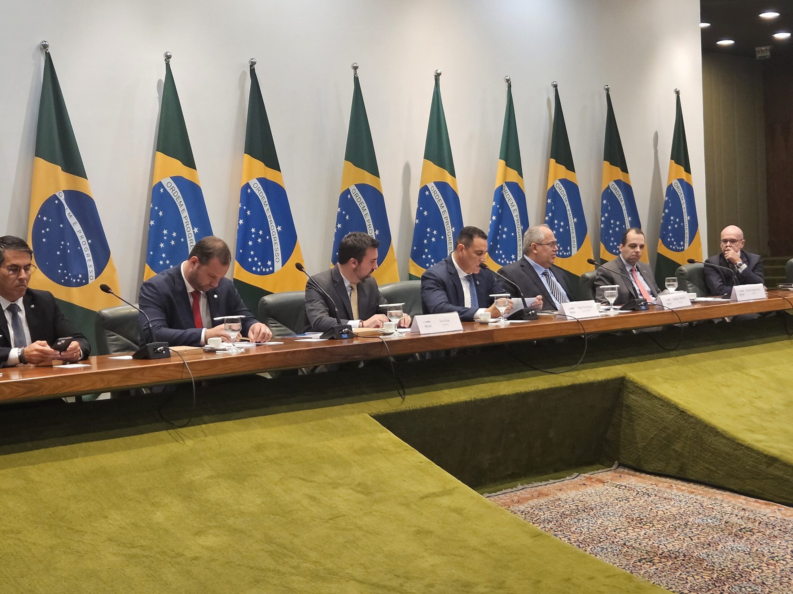FrenCOMEX apresenta projetos prioritários para fortalecimento do comércio internacional do Brasil