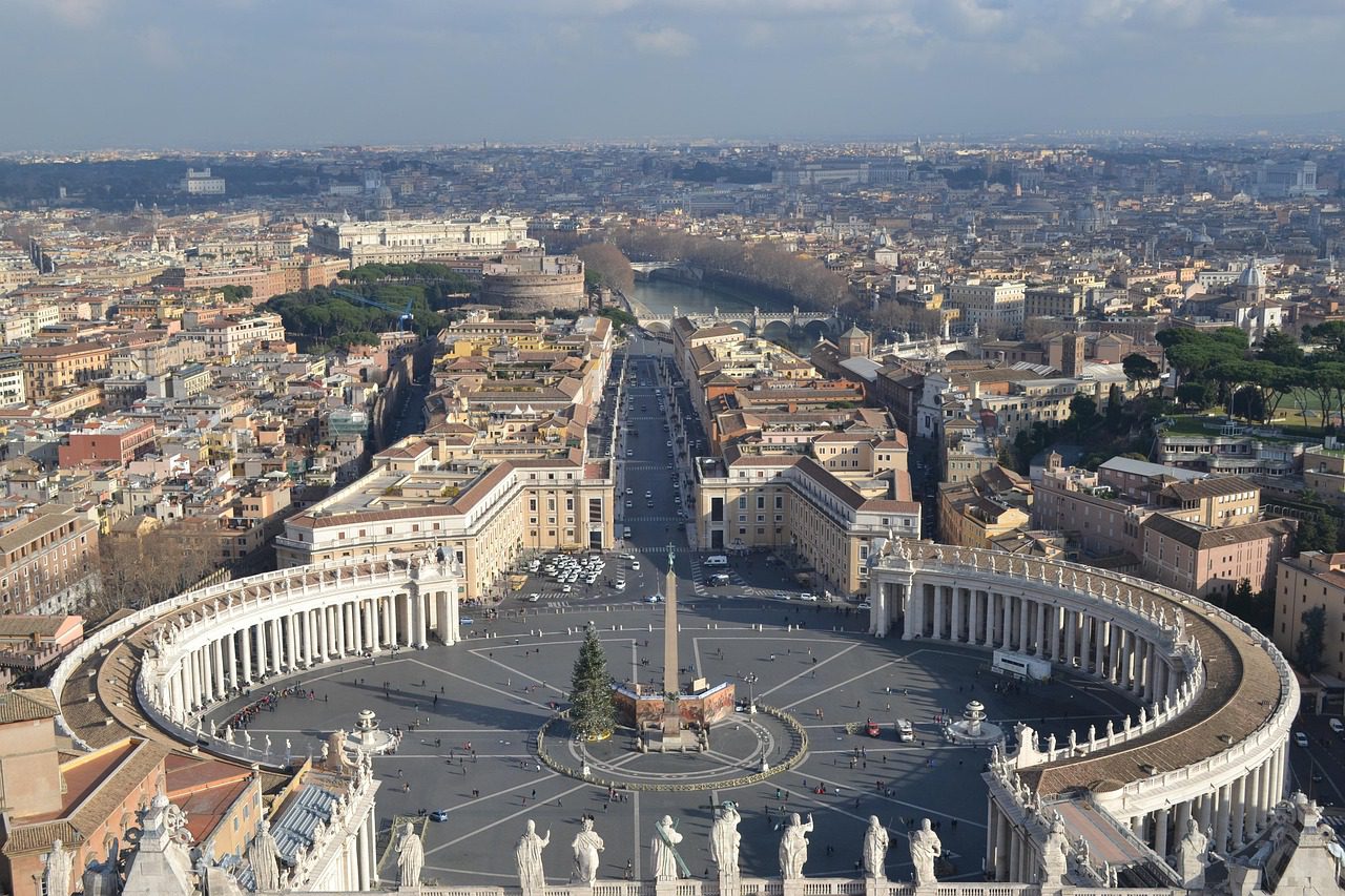 Começa hoje o conclave que vai escolher o novo Papa
