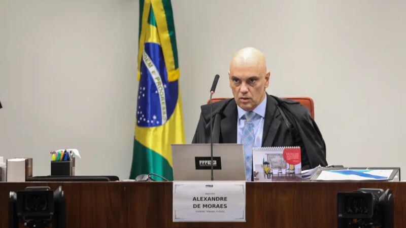 Moraes ordena suspender decretos de IOF e convoca reunião entre Presidente e Congresso