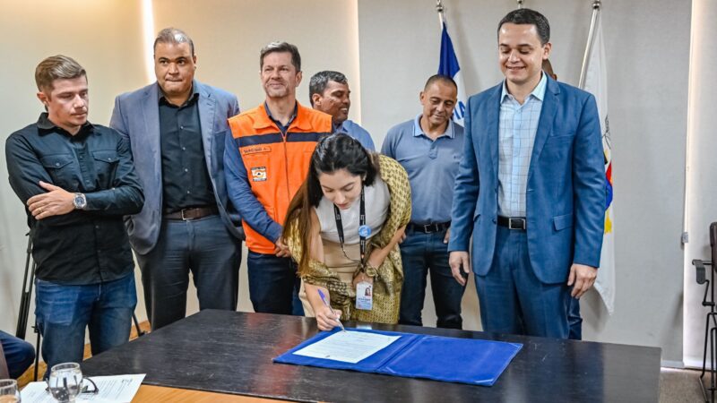 Pazolini entrega o primeiro Centro de Monitoramento de Raios do Espírito Santo