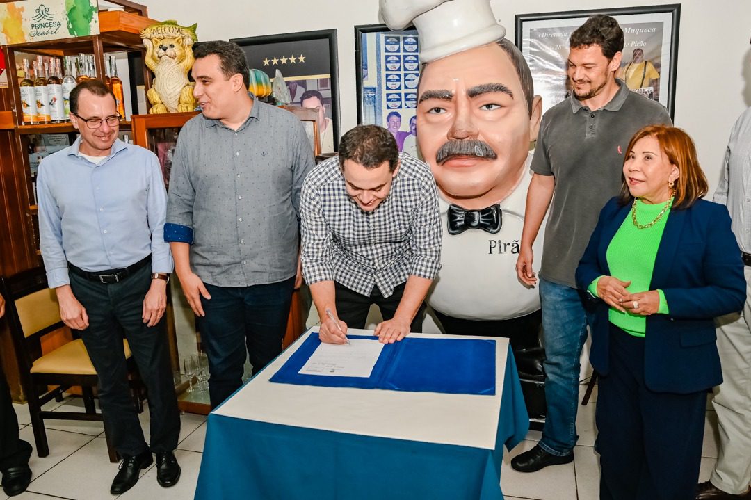 Pazolini homenageia Hercílio Alves da Silva Filho, Pirão” e cria novo polo gastronômico