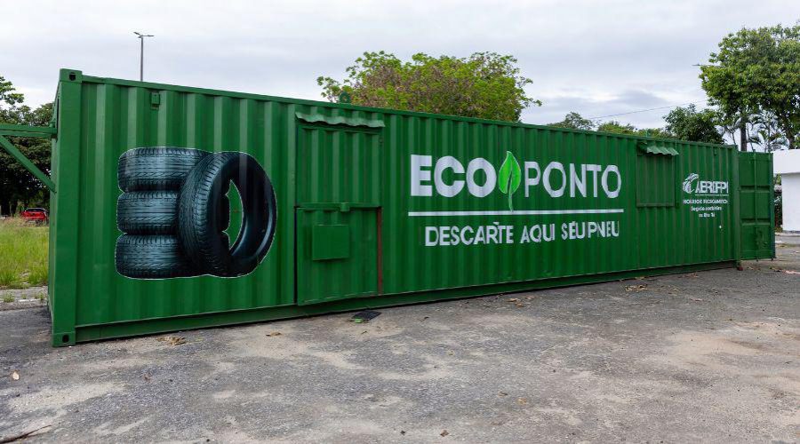Vila Velha abre novo ecoponto para descarte de pneus usados