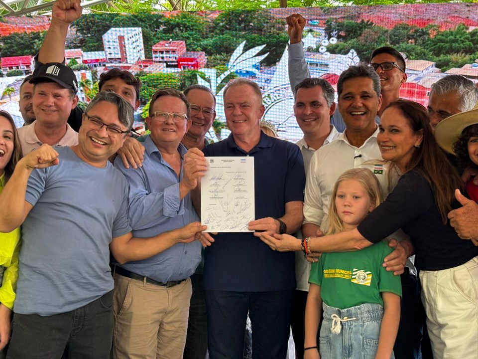 Governo do Estado entrega obras e anuncia novos investimentos em Laranja da Terra