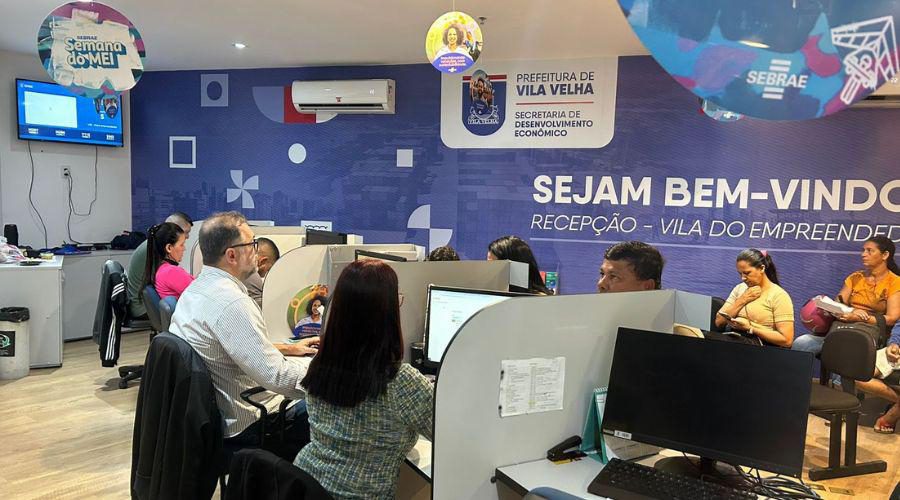 Vila do Empreendedor auxilia MEIs na regularização de pendências