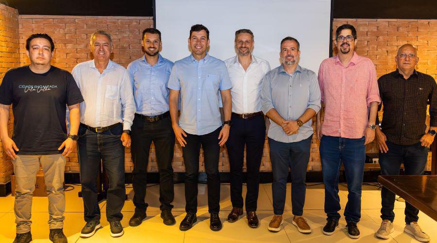 Prefeito Arnaldinho Borgo se reúne com ES Gás, que confirma investimento milionário no município