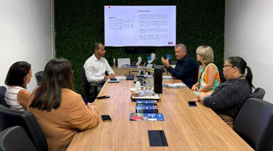 Em alinhamento com Casas Bahia, Procon Vila Velha fortalece proteção ao consumidor