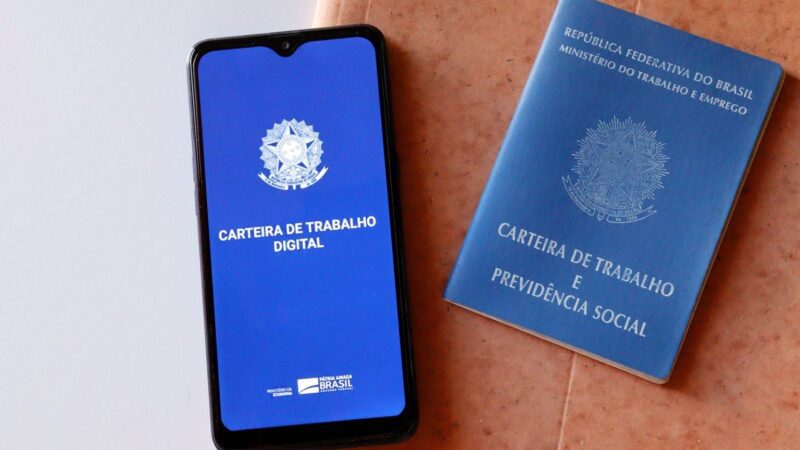 Cariacica inicia semana com mais de 1,2 mil vagas de emprego