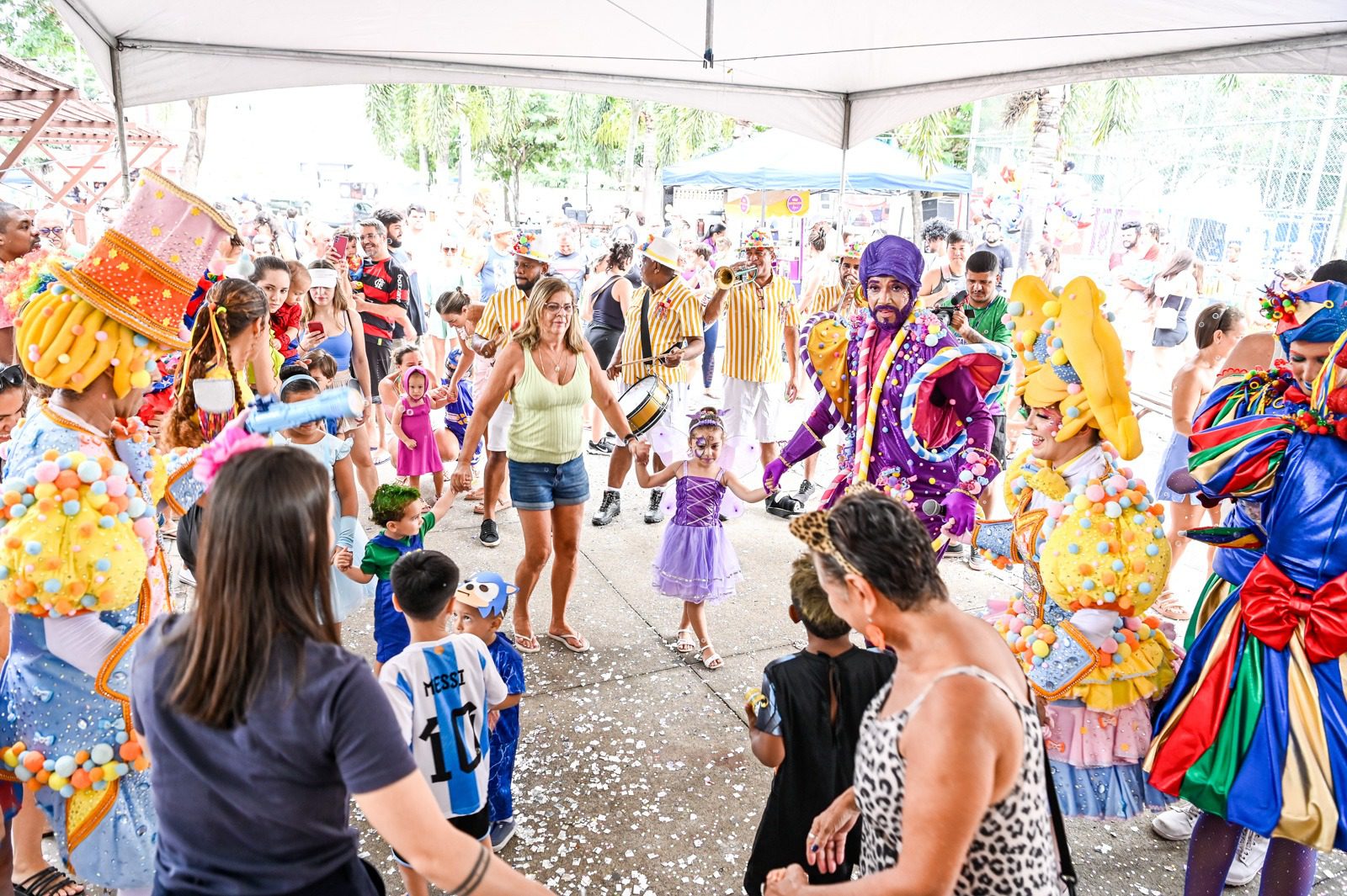 Carnavalzinho de Vitória celebra a infância e revive sucesso das matinês