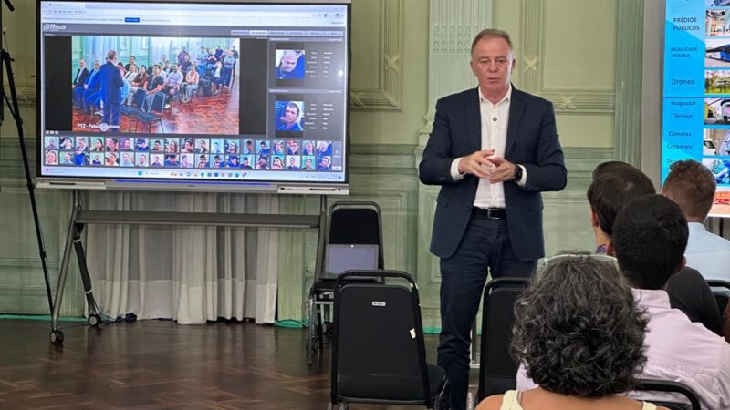 Governo do Estado apresenta projeto de telas interativas nas Escolas do Futuro