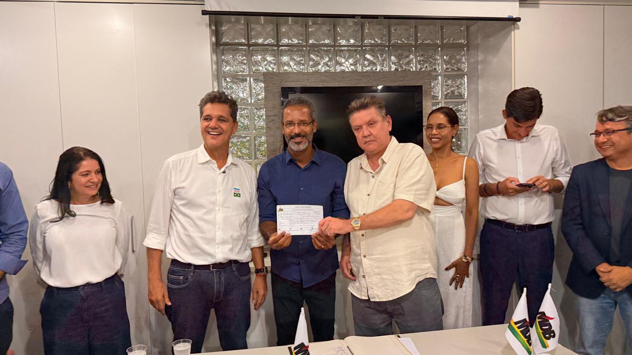 Alan Siqueira se filia ao MDB e mira protagonismo nas eleições de 2026