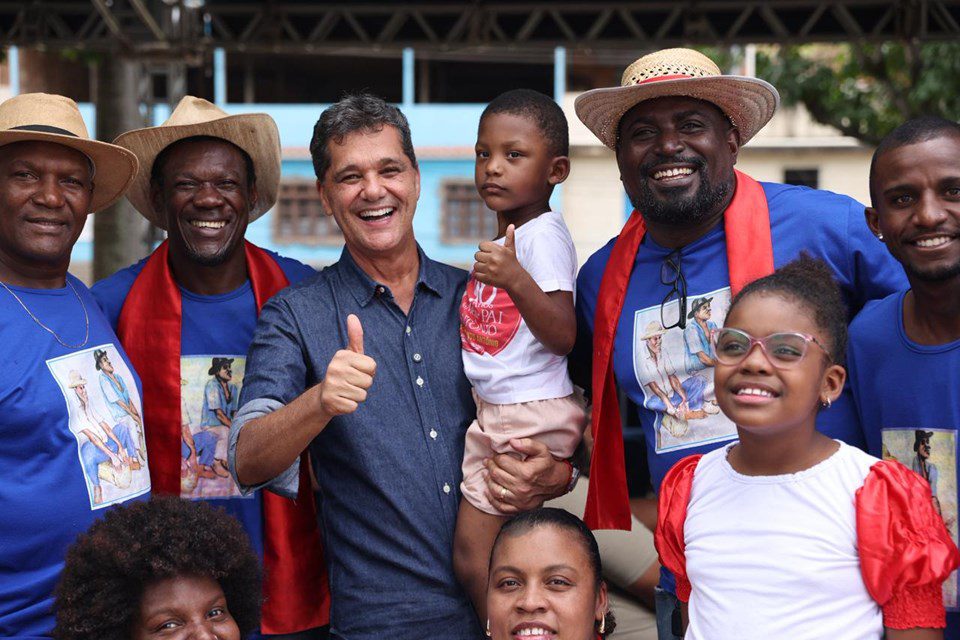 Governo amplia investimentos culturais com obras em teatro e espaço histórico em Alegre