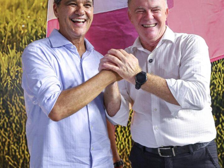 Ricardo Ferraço assume governo e diz que vai manter o ritmo acelerado de Casagrande