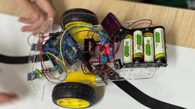 Alunos de Cariacica aceleram preparativos para a I Feira de Ciência, Tecnologia e Inovação