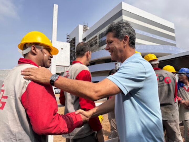 Espírito Santo lidera avanço da atividade econômica e supera média nacional