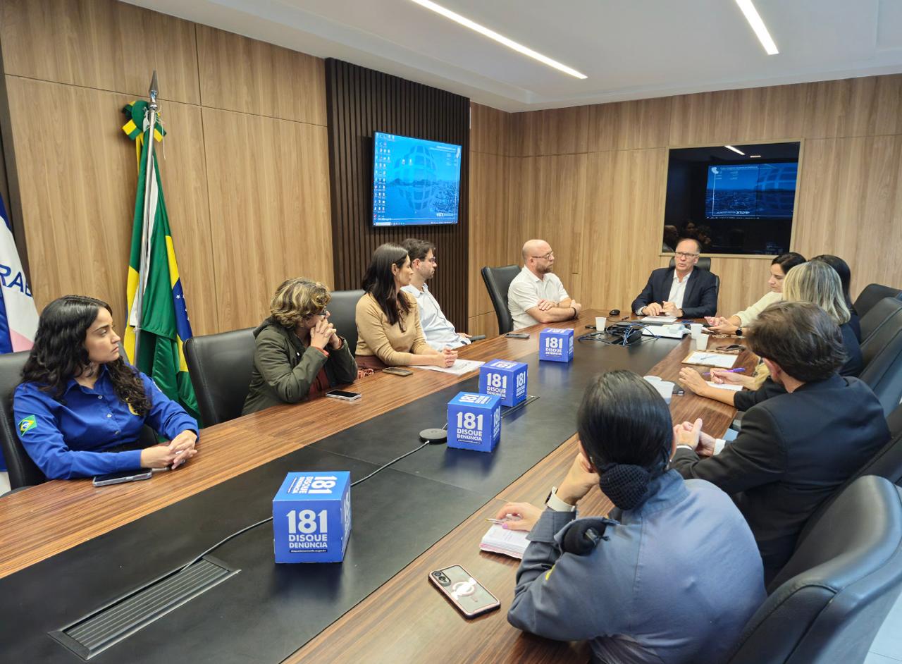 ES amplia integração entre Rede Abraço Mulher e Polícias para proteger vítimas de violência