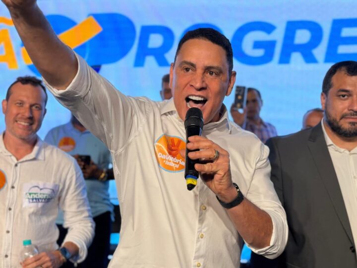 Deputado Da Vitória leva lançamento da campanha a Colatina neste sábado