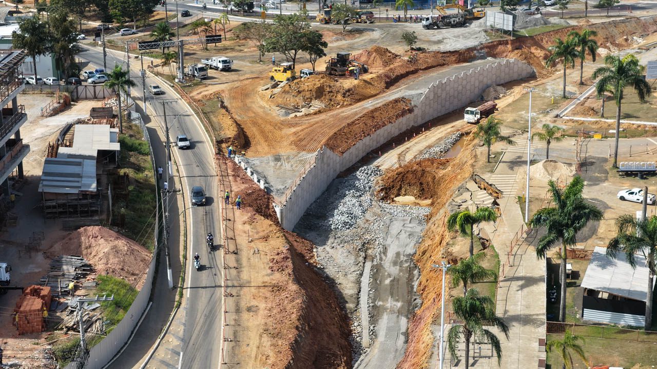 Mobilidade em Alto Lage avança com preparação para construção do novo viaduto