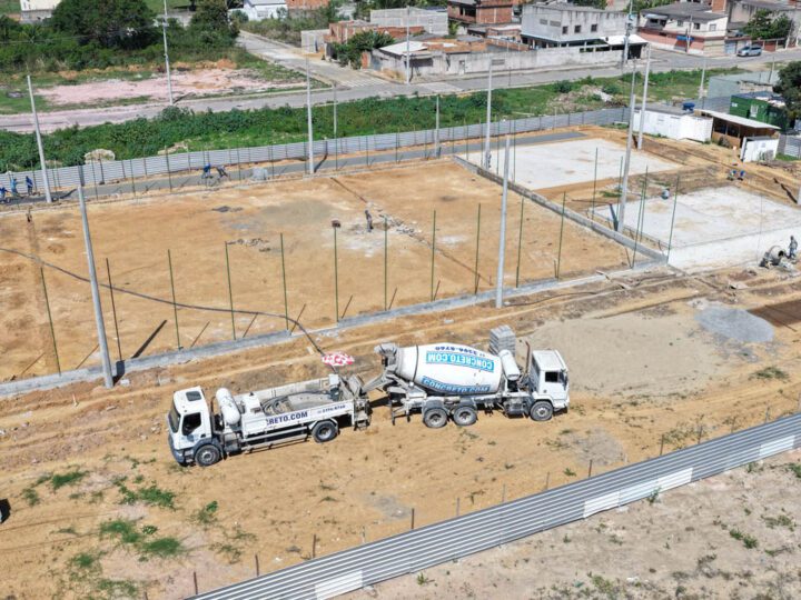 Obras do Complexo Esportivo de Rio Marinho avançam e entram em nova etapa