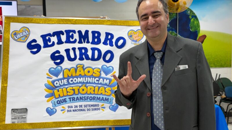 Dia Nacional do Surdo destaca papel de professor na construção da inclusão