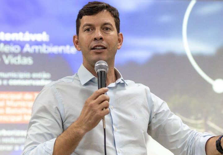 Prefeito debate Reforma Tributária e novas oportunidades de desenvolvimento para Vila Velha