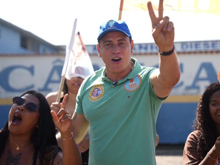 Com mais de 107 mil votos, Da Vitória celebra reeleição e reconhecimento dos capixabas