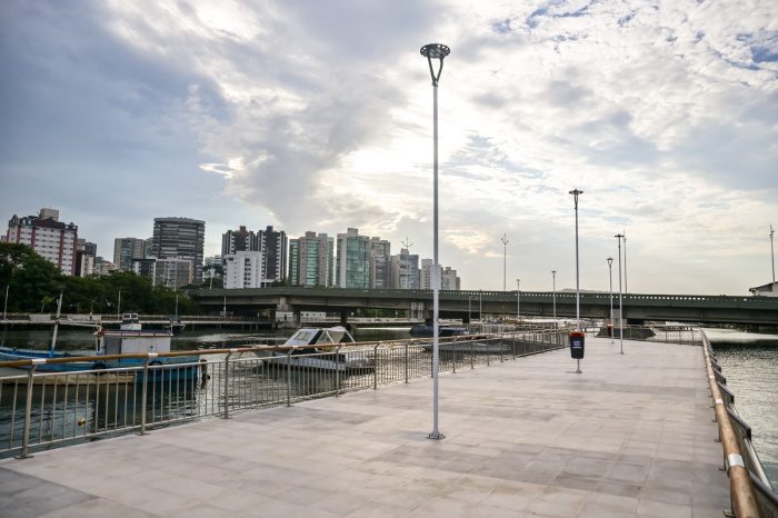 Vitória ganha novo espaço para caminhadas e lazer na região do Canal de Camburi